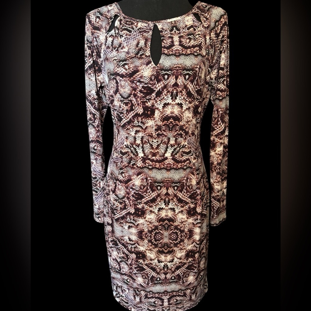 JENNIFER LOPEZ BROWN MIDI BODYCON KEYHOLE SNAKESKIN SHEATH CUTOUT DRESS SZ MED - Picture 2 of 10